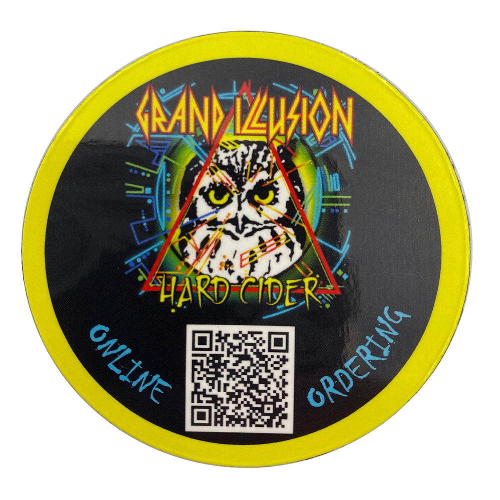 Circle brewery magnet with QR code